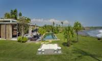 3 Bedrooms Villa Tantangan in Canggu
