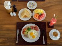 Villa Tjitrap, Breakfast