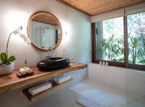 Villa Damai, Thomas Bathroom
